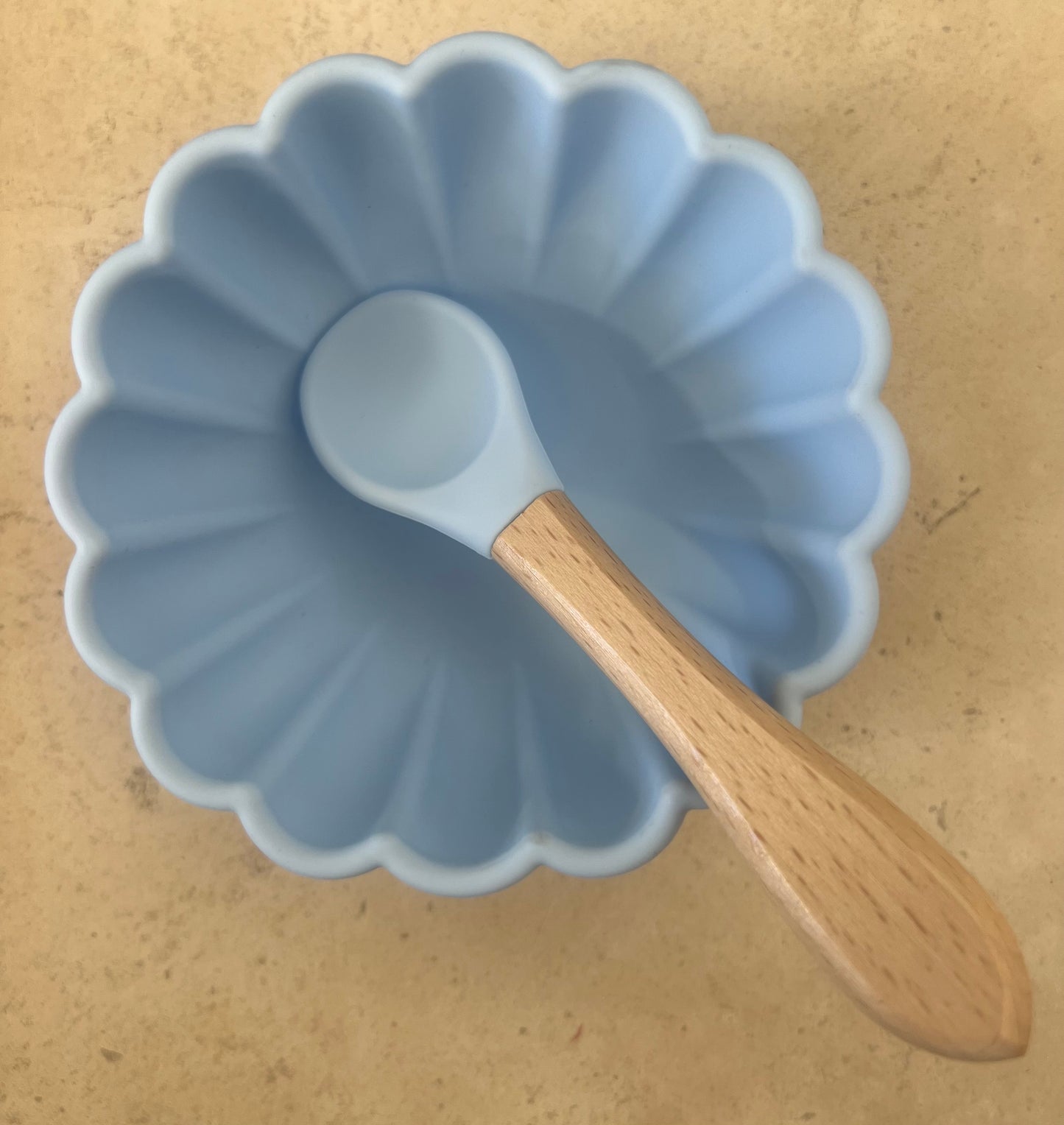 Silicone Shell Bowl & Spoon Set